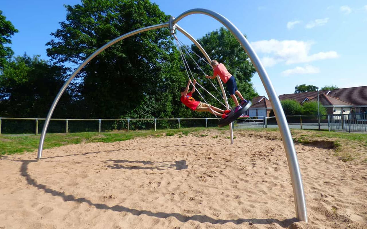 MEGA SWING - Immagine 2