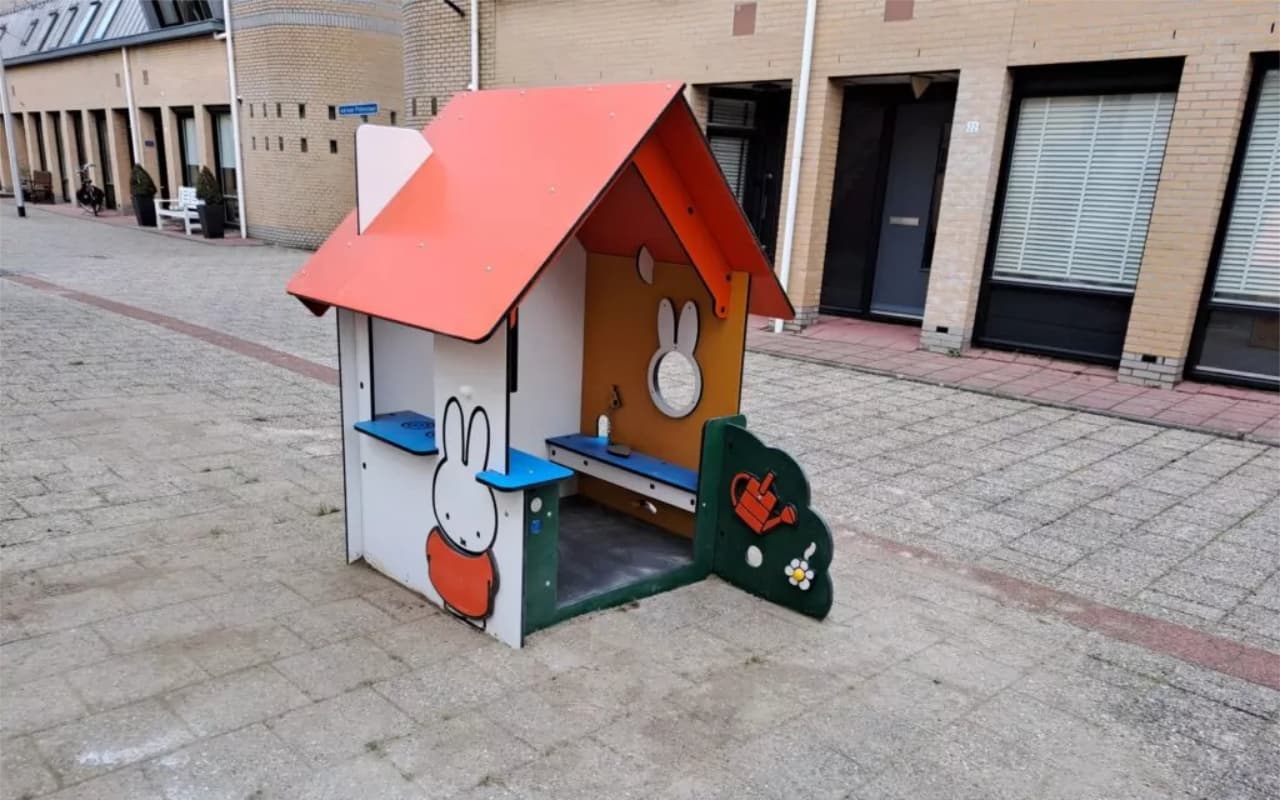 Casetta Miffy - Immagine 9